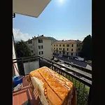 Como Budget Stays